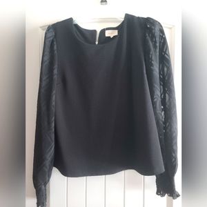 Versona Black long sleeve shirt